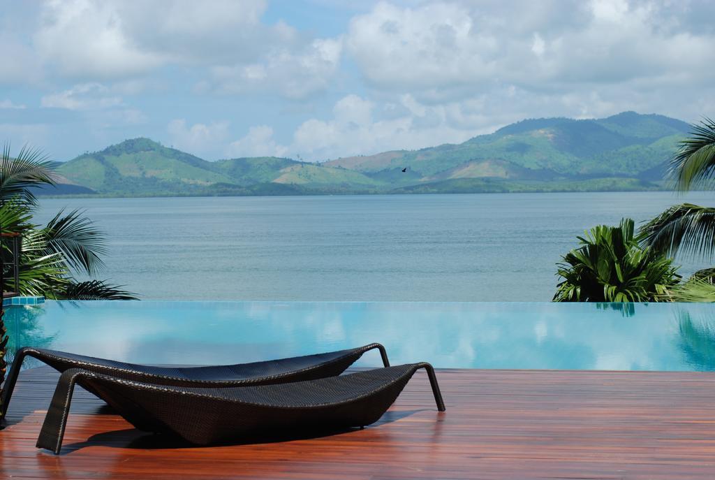 The Blue Sky Resort @ Ranong Kültér fotó